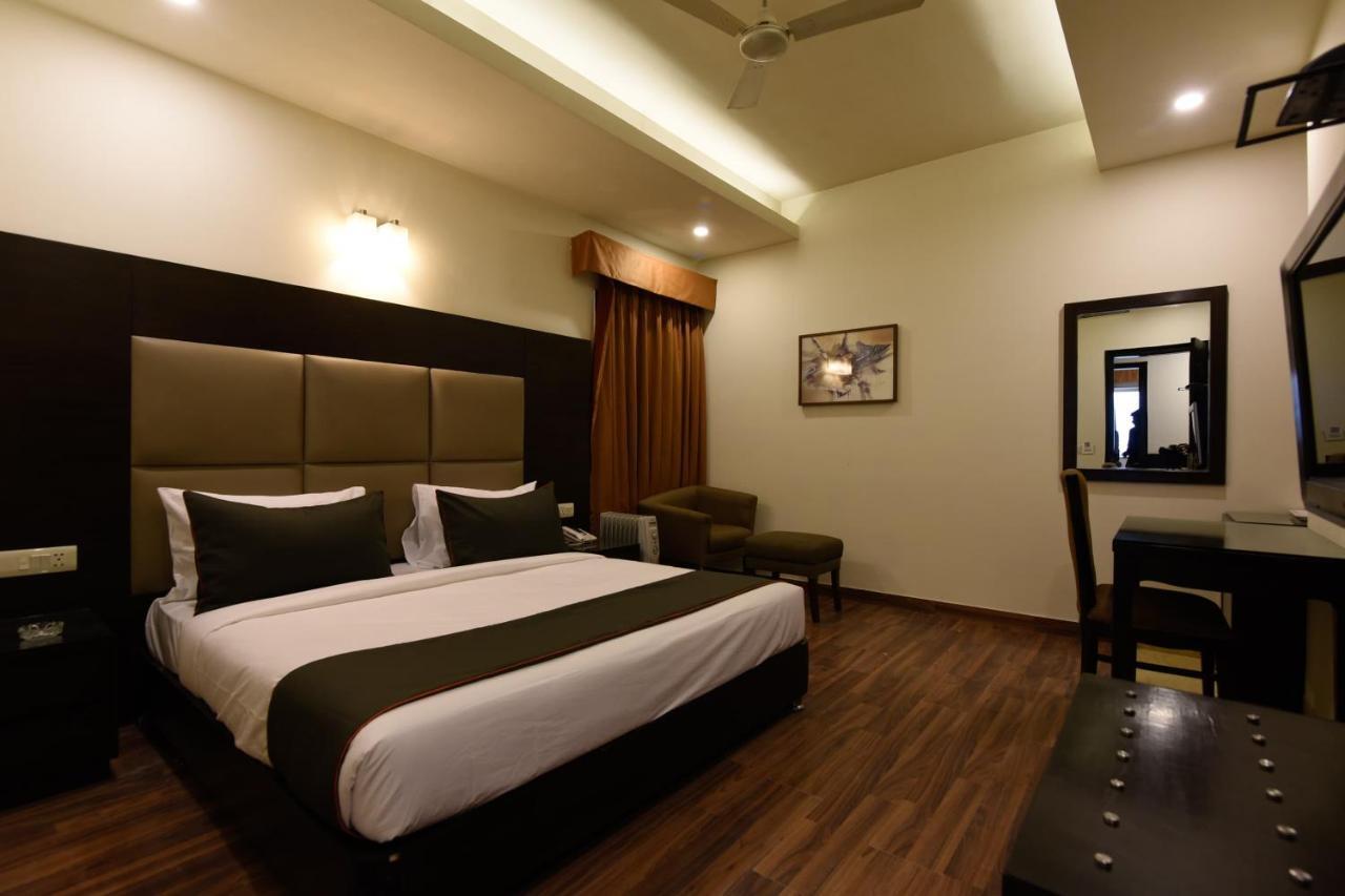 Hotel Collection O 39727 Tidel Park Pilamedu Zewnętrze zdjęcie